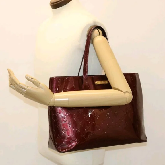 LOUIS VUITTON Rouge Fauviste Monogram Vernis Wilshire MM Tote Bag